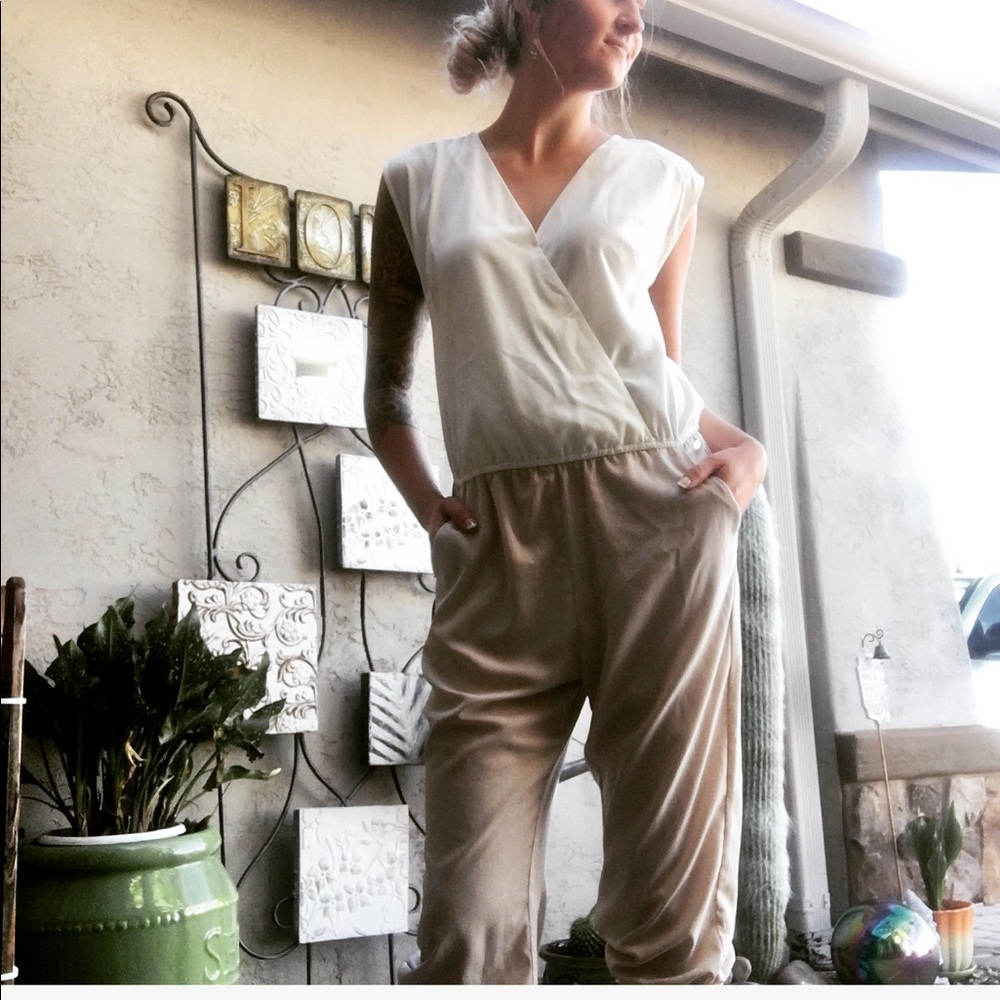 NWT Guess silk jumpsuit - Picture 1 of 8